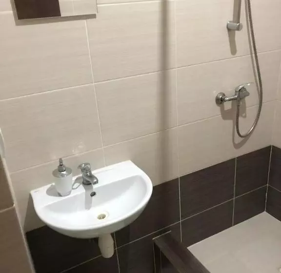 Motelli Ubytovanie Toscana