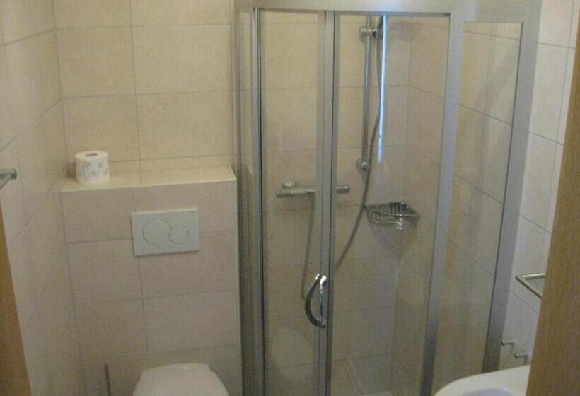 פנסיון Gasthaus Am Brunnen