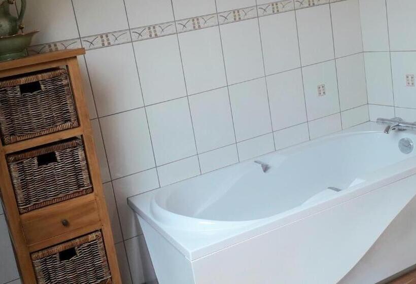 住宿加早餐  Blingel, Lovely House With 1st Class Breakfast