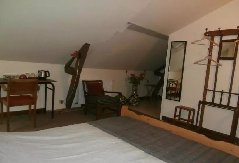 Aamiaismajoitus (B&B) Chambre D Hôtes L Ermite