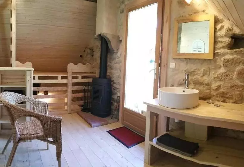 Aamiaismajoitus (B&B) Chambres D`hôtes Le Plessis à Broye