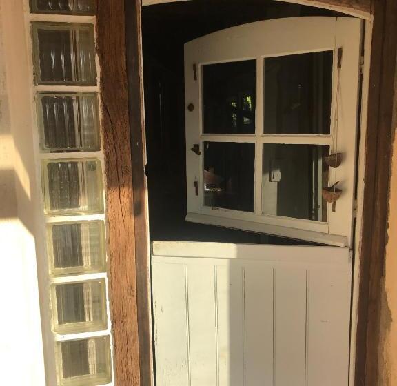 مبيت وإفطار Chambre D Hôtes Chez Gustave & Compagnie