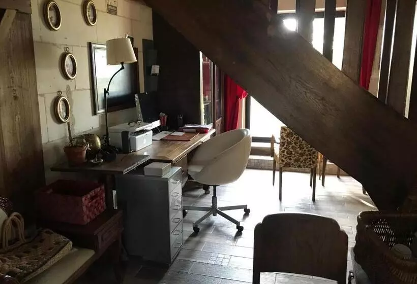 ベッドアンドブレックファースト Chambre D Hôtes Chez Gustave & Compagnie