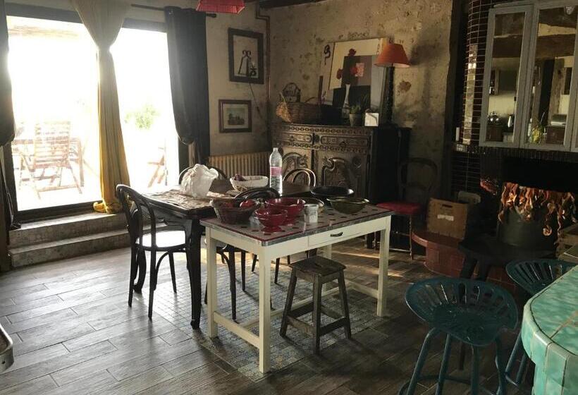 مبيت وإفطار Chambre D Hôtes Chez Gustave & Compagnie