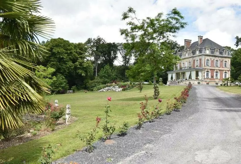 ベッドアンドブレックファースト Château De Broyes