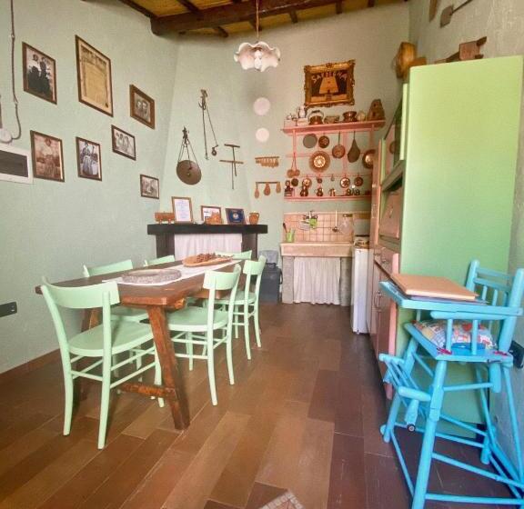 مبيت وإفطار Domos Antigas