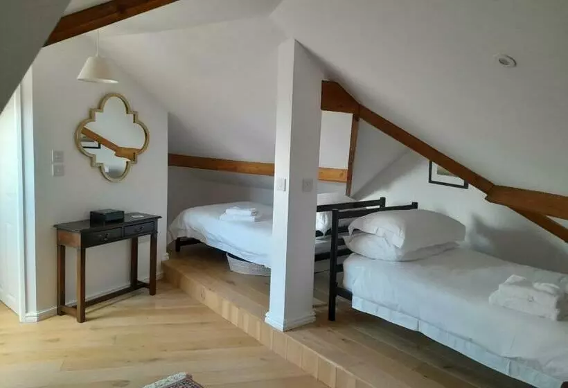 Aamiaismajoitus (B&B) Dwynant   A Room With A View