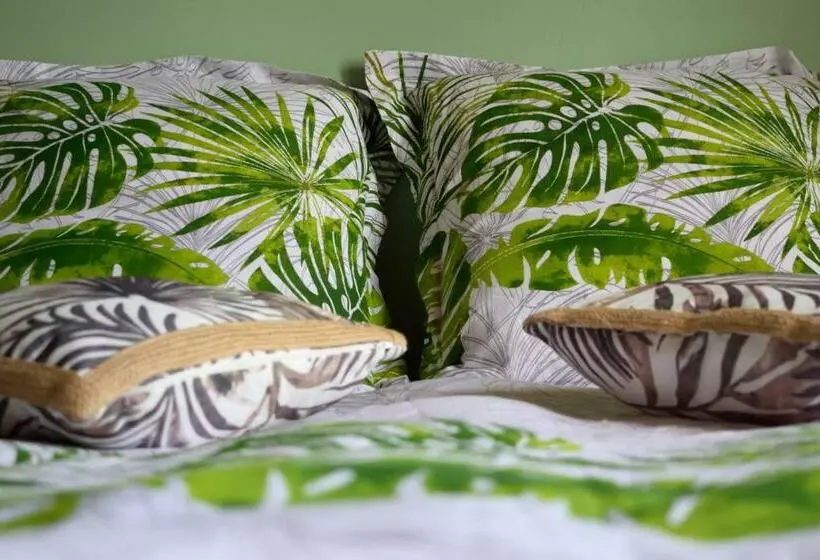 Aamiaismajoitus (B&B) La Cascadeta