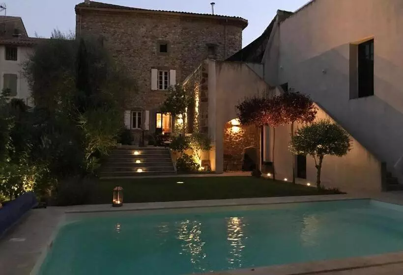 Aamiaismajoitus (B&B) Maison La Vie Est Belle