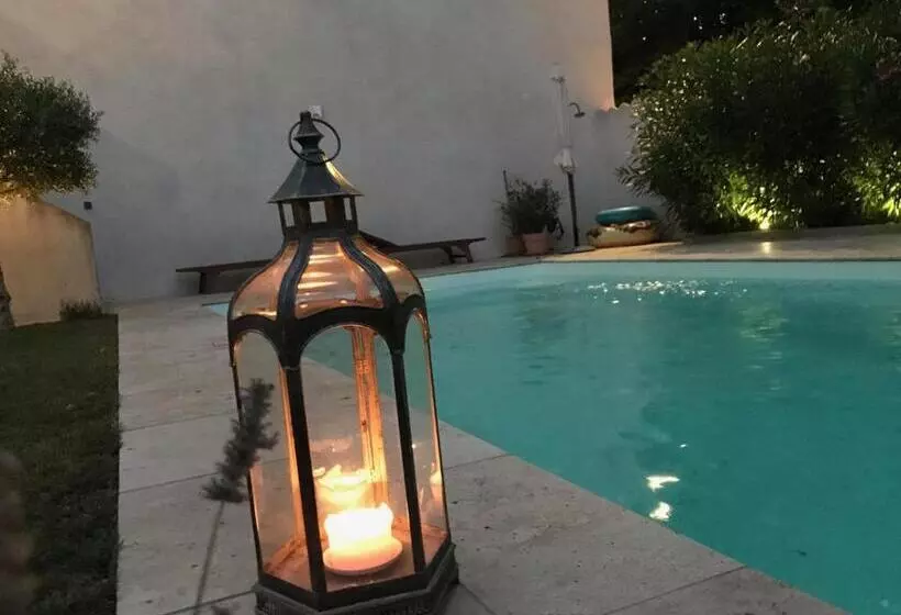 Aamiaismajoitus (B&B) Maison La Vie Est Belle