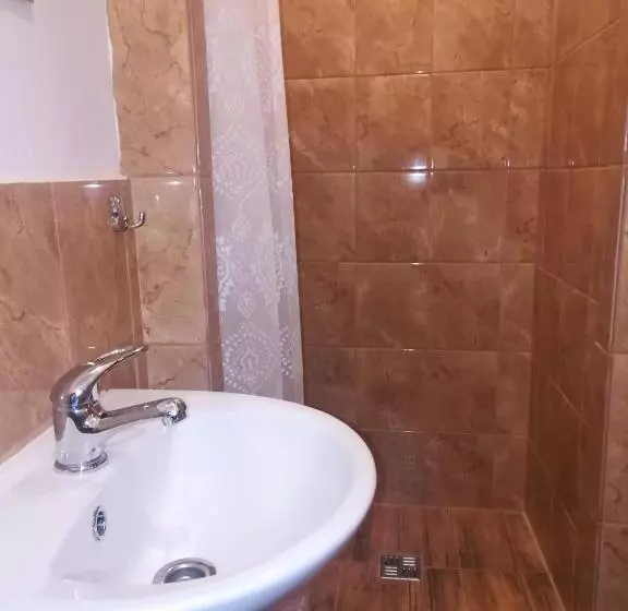 Aamiaismajoitus (B&B) U Dragouna