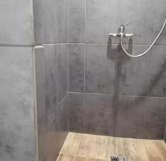 Aamiaismajoitus (B&B) U Dragouna