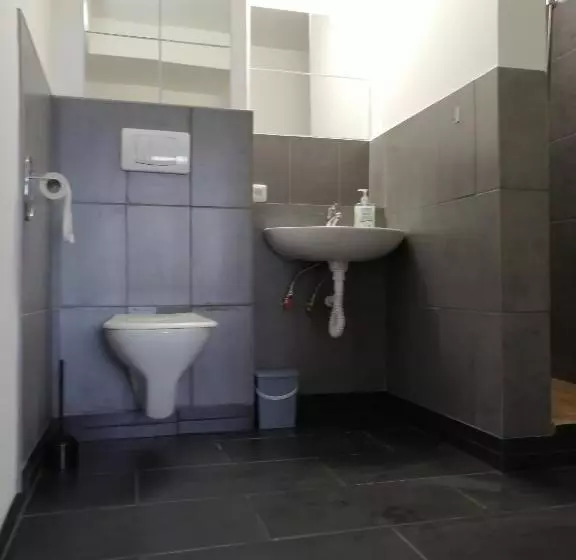 Aamiaismajoitus (B&B) U Dragouna