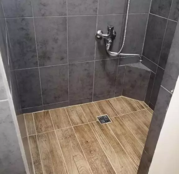 Aamiaismajoitus (B&B) U Dragouna