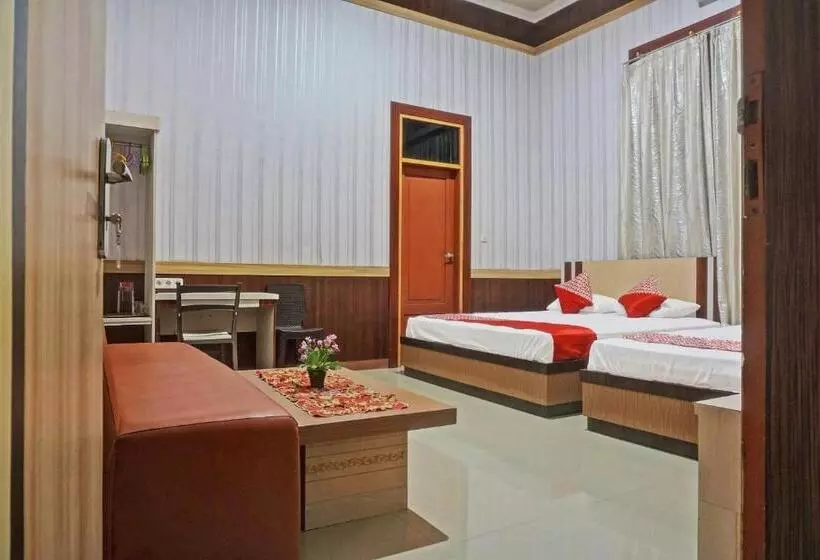 Collection O 91488 Hotel Lingkarsut Jeneponto