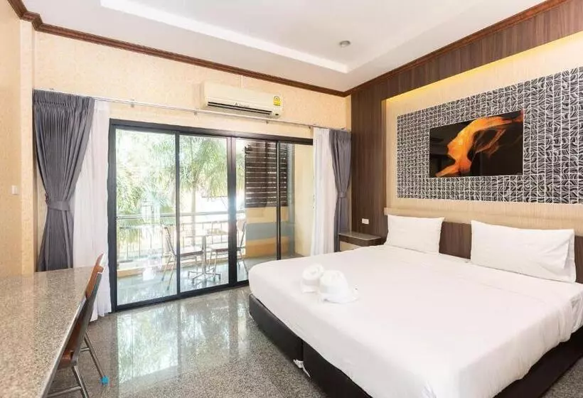 Hotelli โรงแรมมณีสังขะ