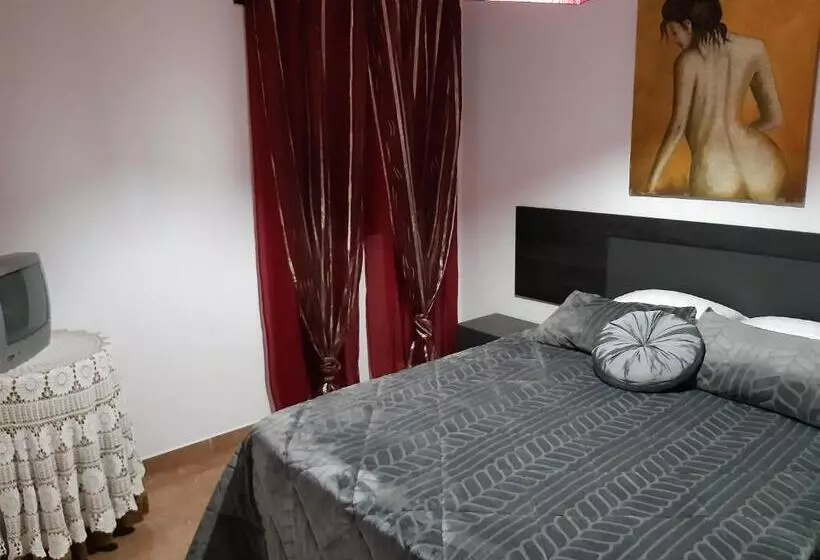 Hotelli Quintinha Dos Queiroses
