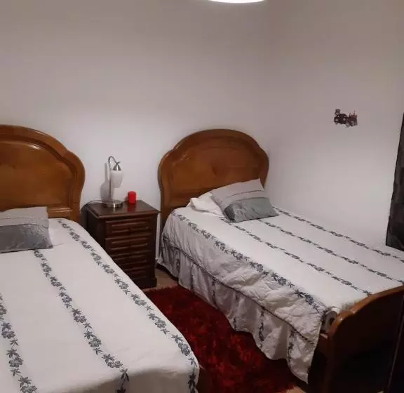 Hotelli Quintinha Dos Queiroses