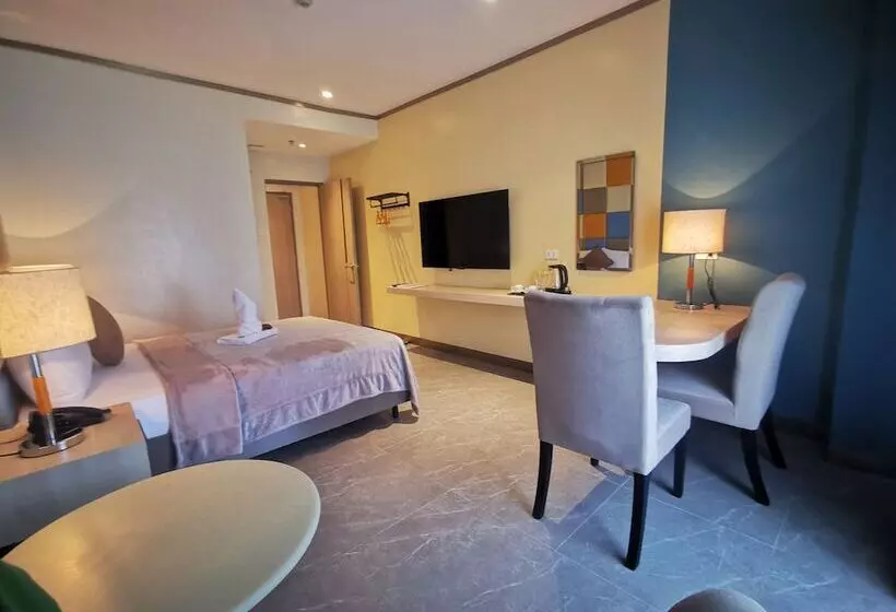 Yes Hotel Pandi Bulacan