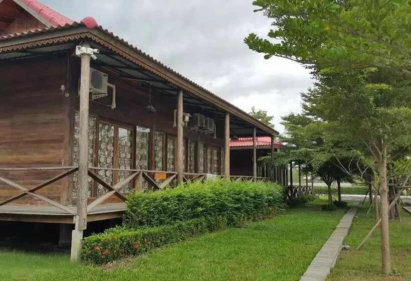 Ingaun Resort Kanchanaburi