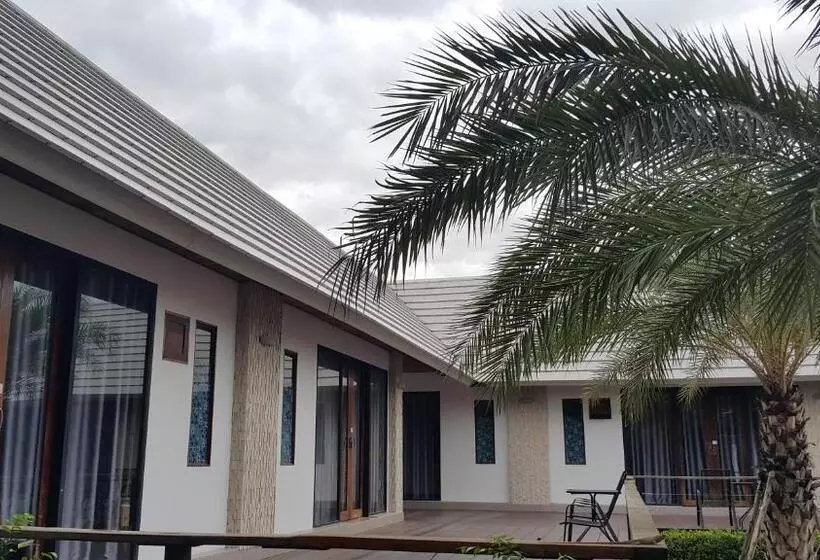 Ingaun Resort Kanchanaburi