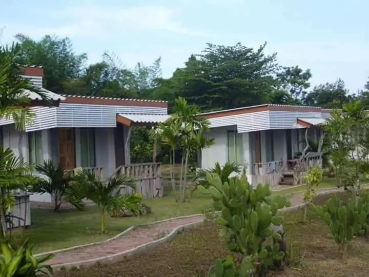 Majatalo บ้านพักคุณยายเขียว