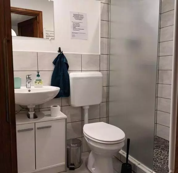 ペンション Borsika Napterasz Pihenőház