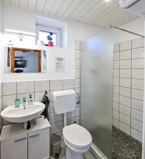 ペンション Borsika Napterasz Pihenőház