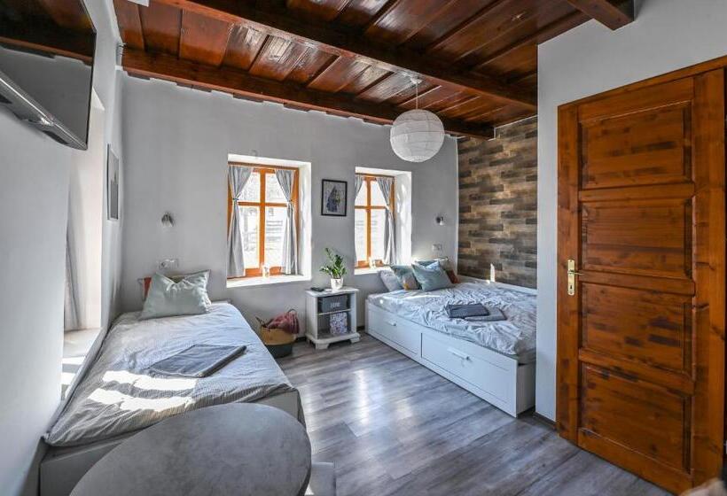 بنسيون Borsika Napterasz Pihenőház