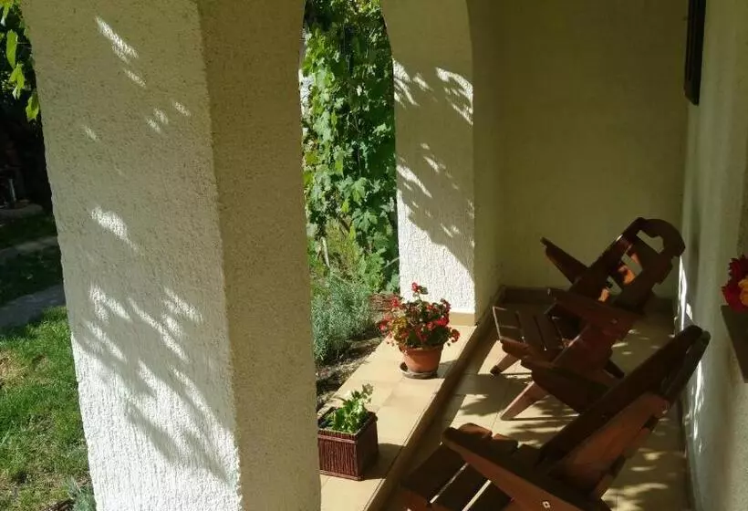 Majatalo Derű Vendégház és Lovasudvar