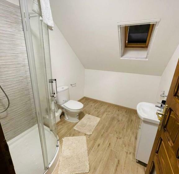 ペンション Domeniul Bondarelului