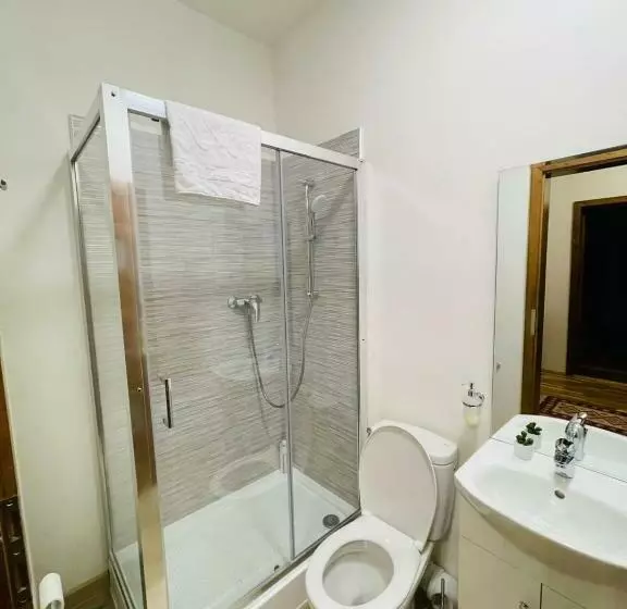 ペンション Domeniul Bondarelului