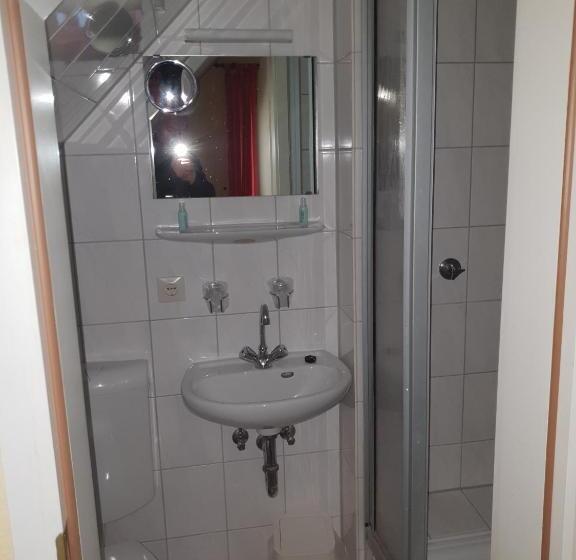 Пансион Dorfkrug Grabau