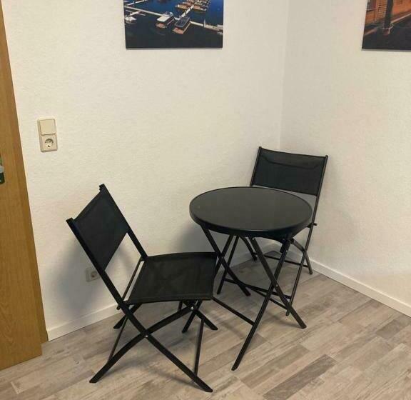 膳宿费 Eastside Apartment 4