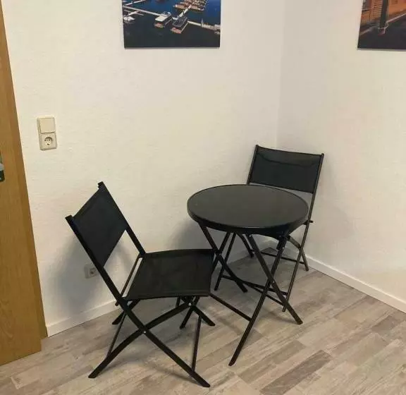 Majatalo Eastside Apartment 4