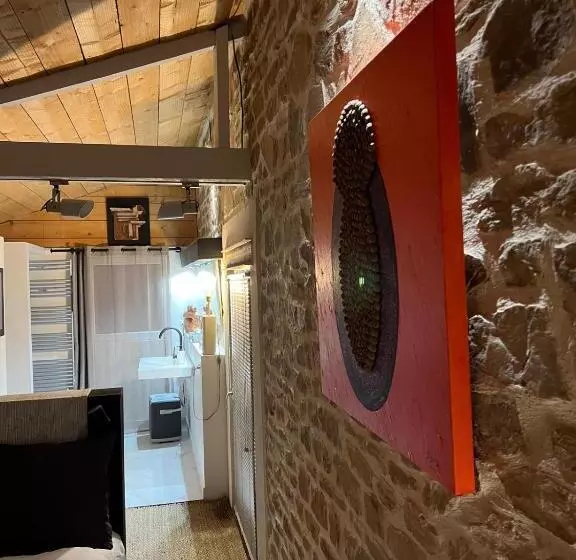 ペンション Galerie, Tumulus De La Hogue