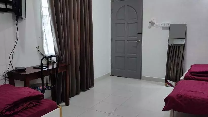 ペンション Kayangan Inn