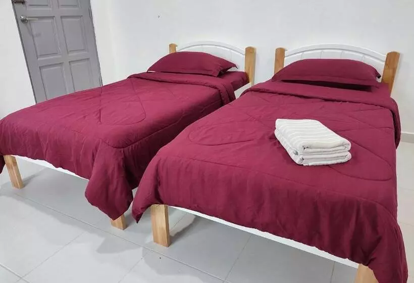 ペンション Kayangan Inn