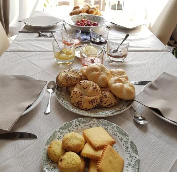 פנסיון Locanda Elena