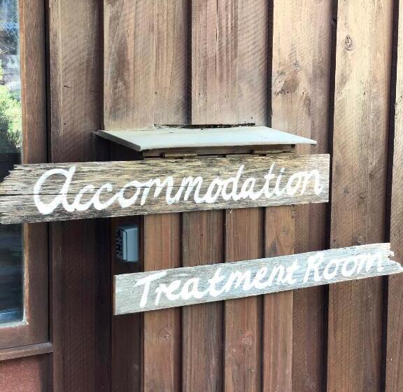 بنسيون The Green Room Wattle Glen