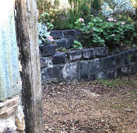 بنسيون The Green Room Wattle Glen