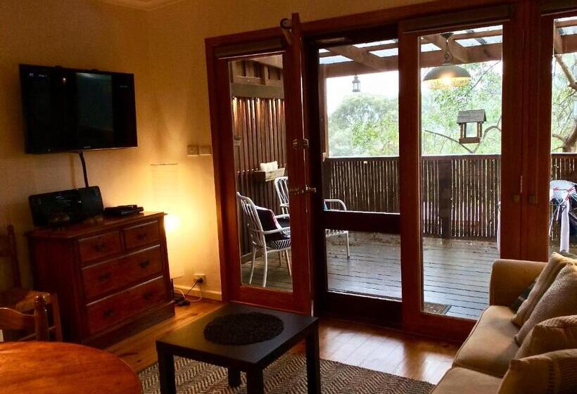 بنسيون The Green Room Wattle Glen