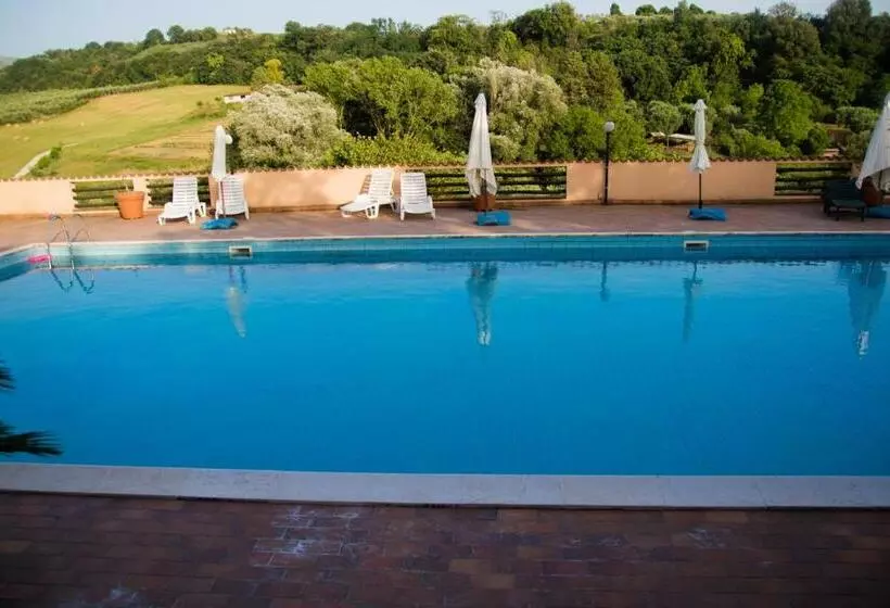 Rea Villa