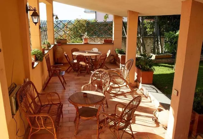 Rea Villa