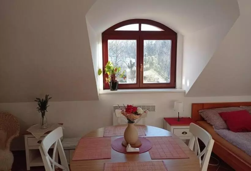 Apartmány U Orlického Jezera   Kamenice