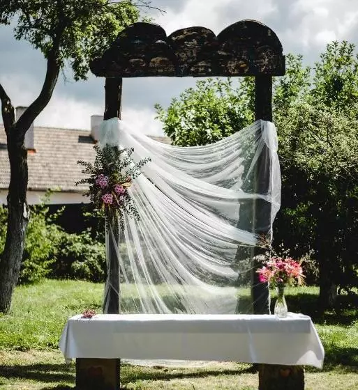 ホテル Pivovarský