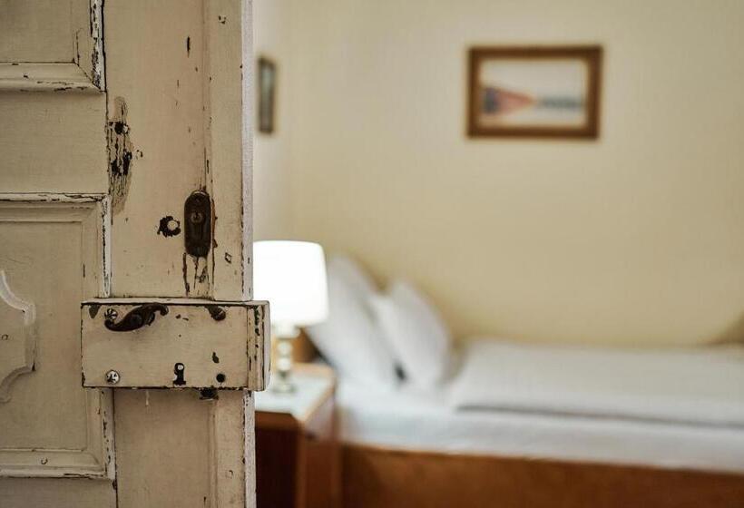 ホテル Schloss Drosendorf