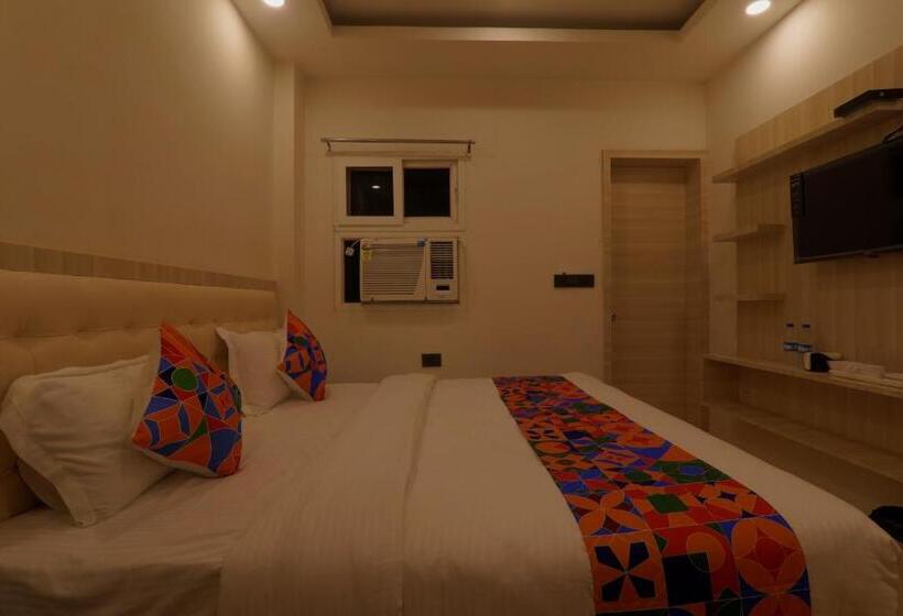 Отель Shri Tirupati Residency