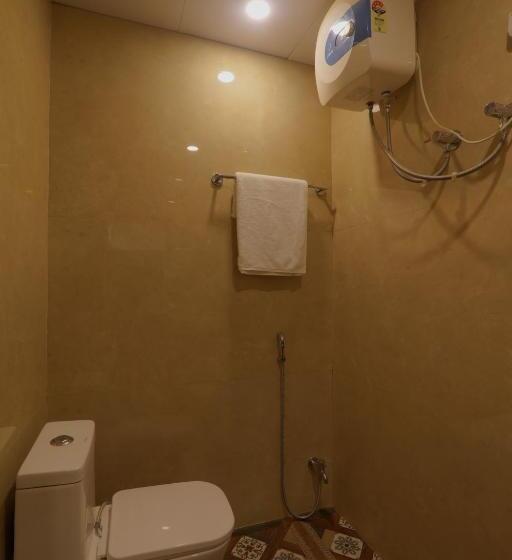 Отель Shri Tirupati Residency