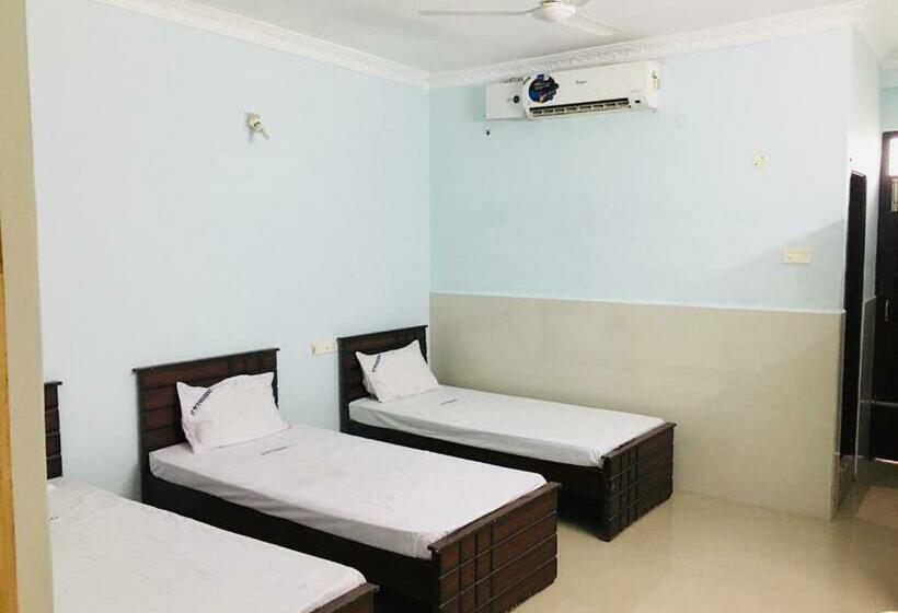 Hotel Star Residency